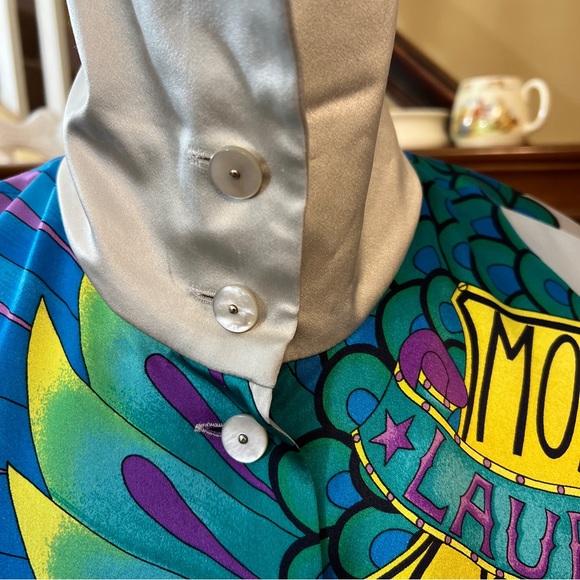 Laurel by Escada 100% Silk Blouse.  Size 38/US 8. - Picture 5 of 11